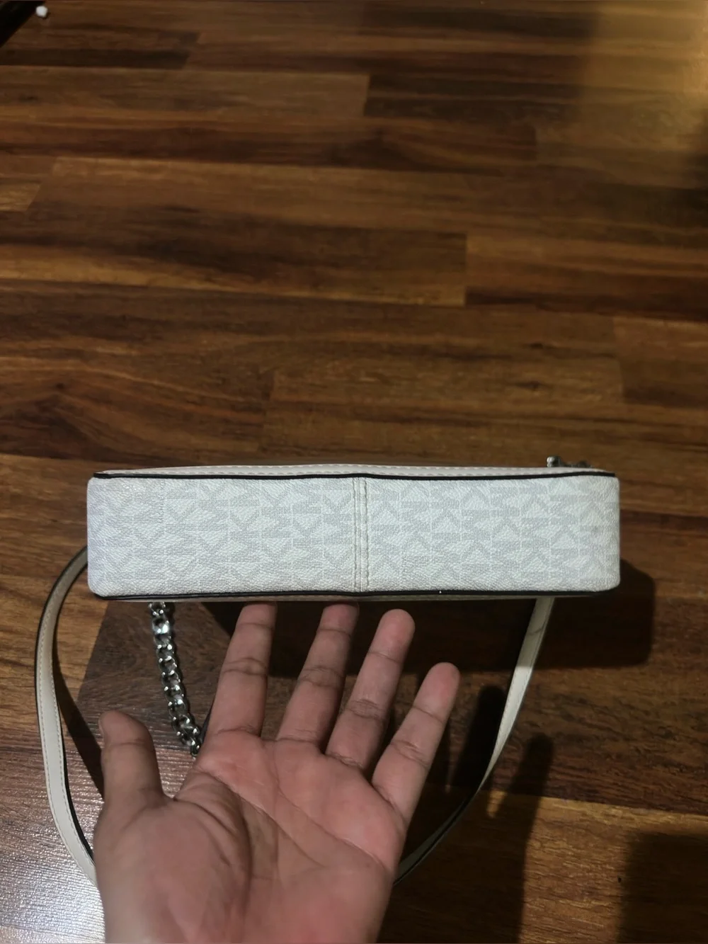 Michael Kors Jet Set Large East/West Clear Crossbody Bag in white signature